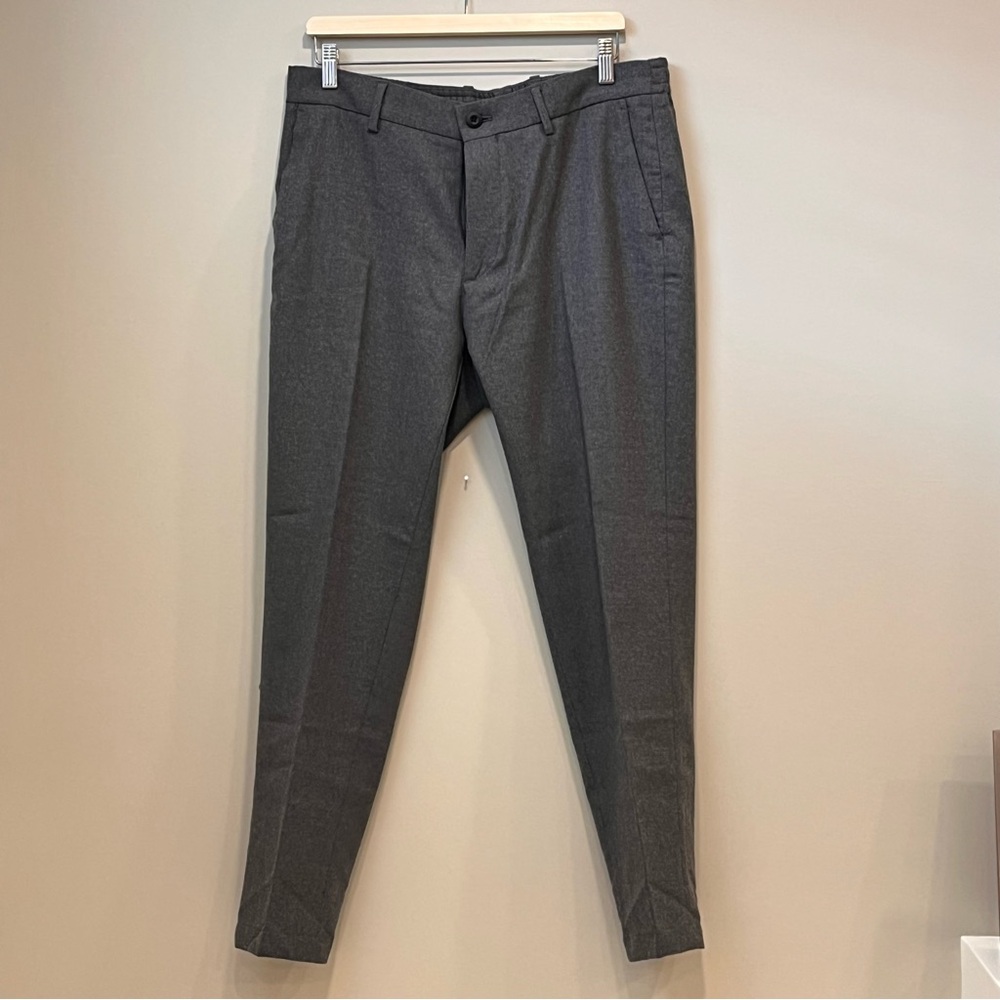 Men’s Massimo Dutti 100% gray flannel pants size 34 NWOT